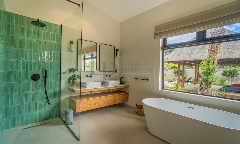 Villa de Luxe à Tamarin avec Piscine Privée