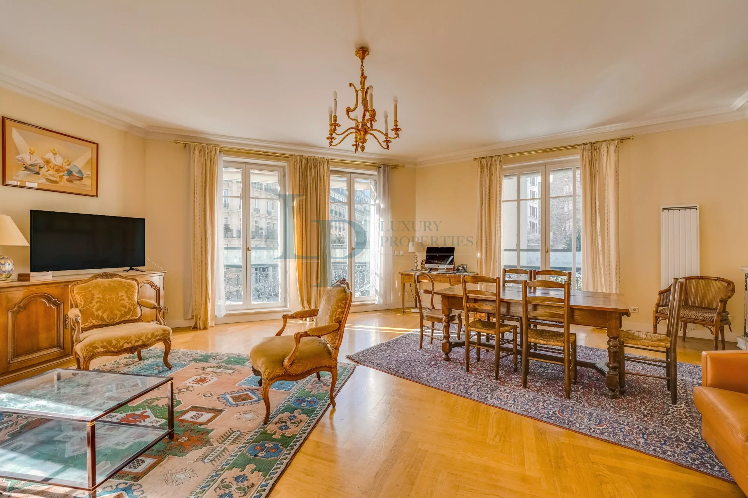 Exclusivité I Paris 17ème I Parc Monceau I Appartement 5 pièces I 120 m2 I 3 chambres I Plein Sud I Cave I Parking