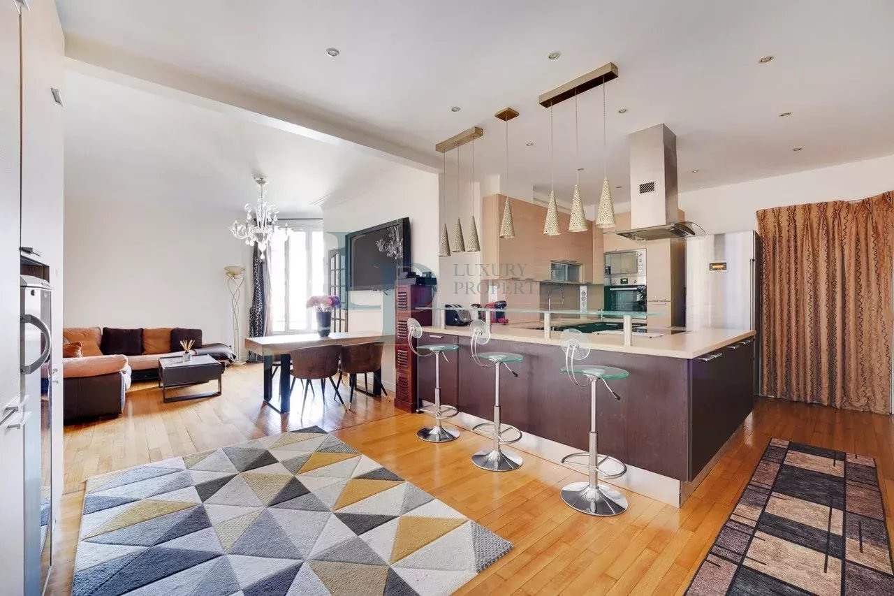 Appartement 84 m2 – Neuilly Sur Seine – 3 pièces – Les Sablons