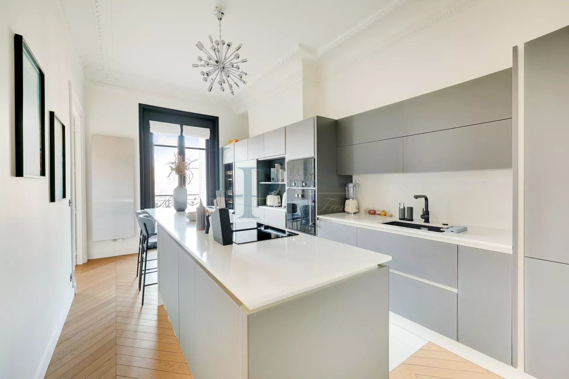 Sublime appartement d’architecte proche de l’Arc de Triomphe