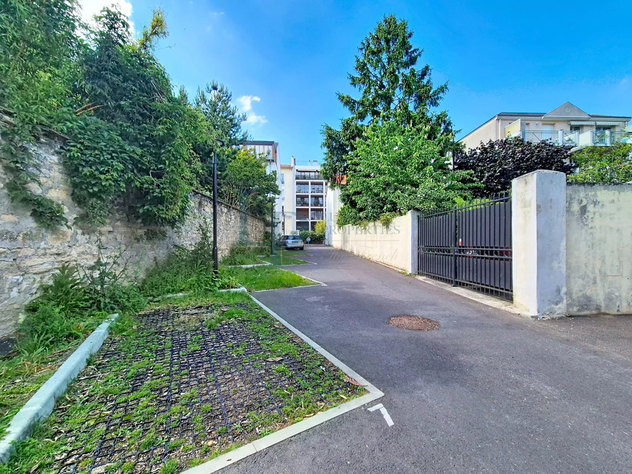 RÉSIDENCE CARRÉ DES ARTS · ISSY-LES-MOULINEAUX – Appartement de 3 pièces d’exception