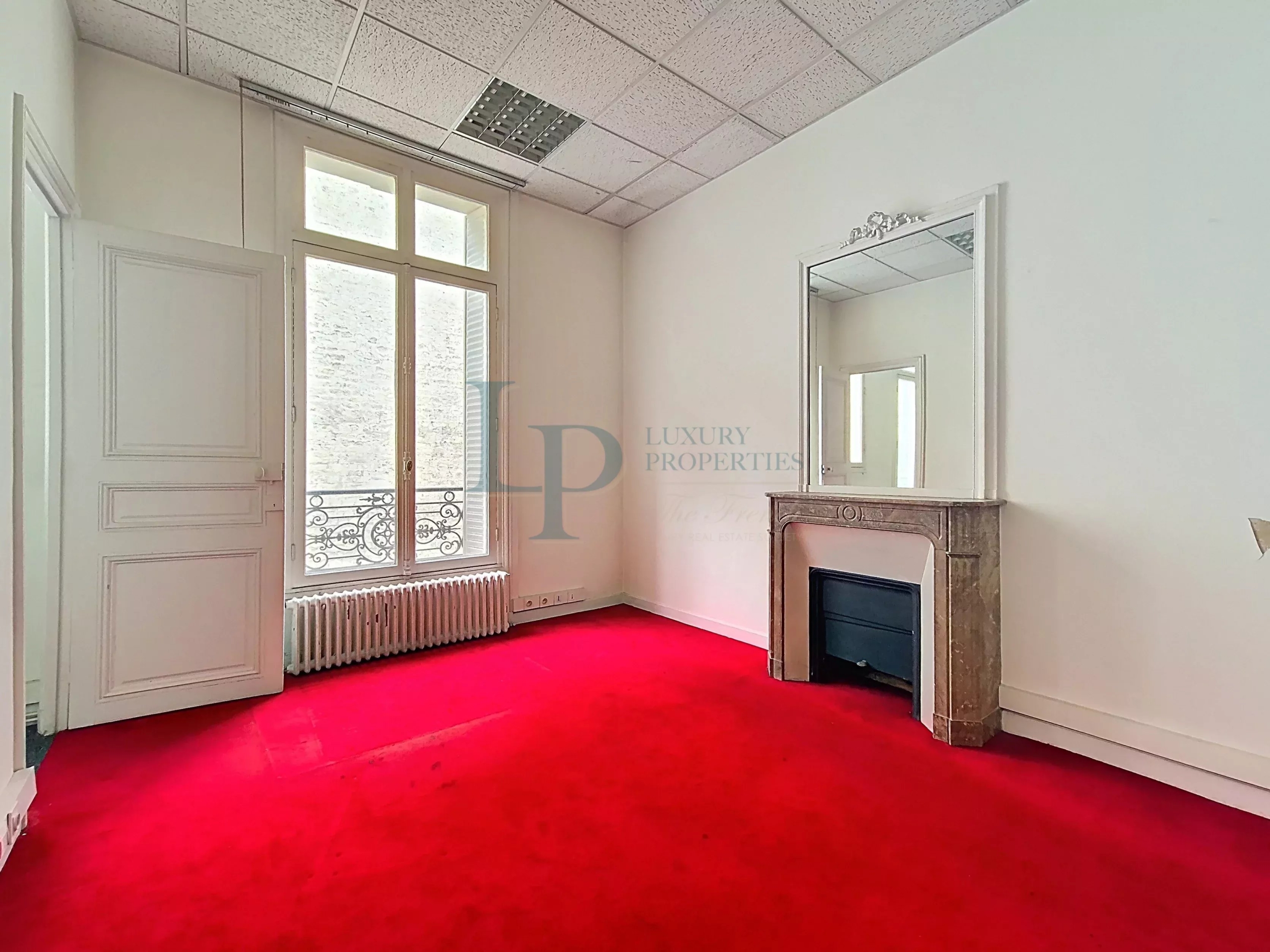 PARIS 8 – PARC MONCEAU / HAUSSMANN – BUREAUX D’ENVIRON 400 M2