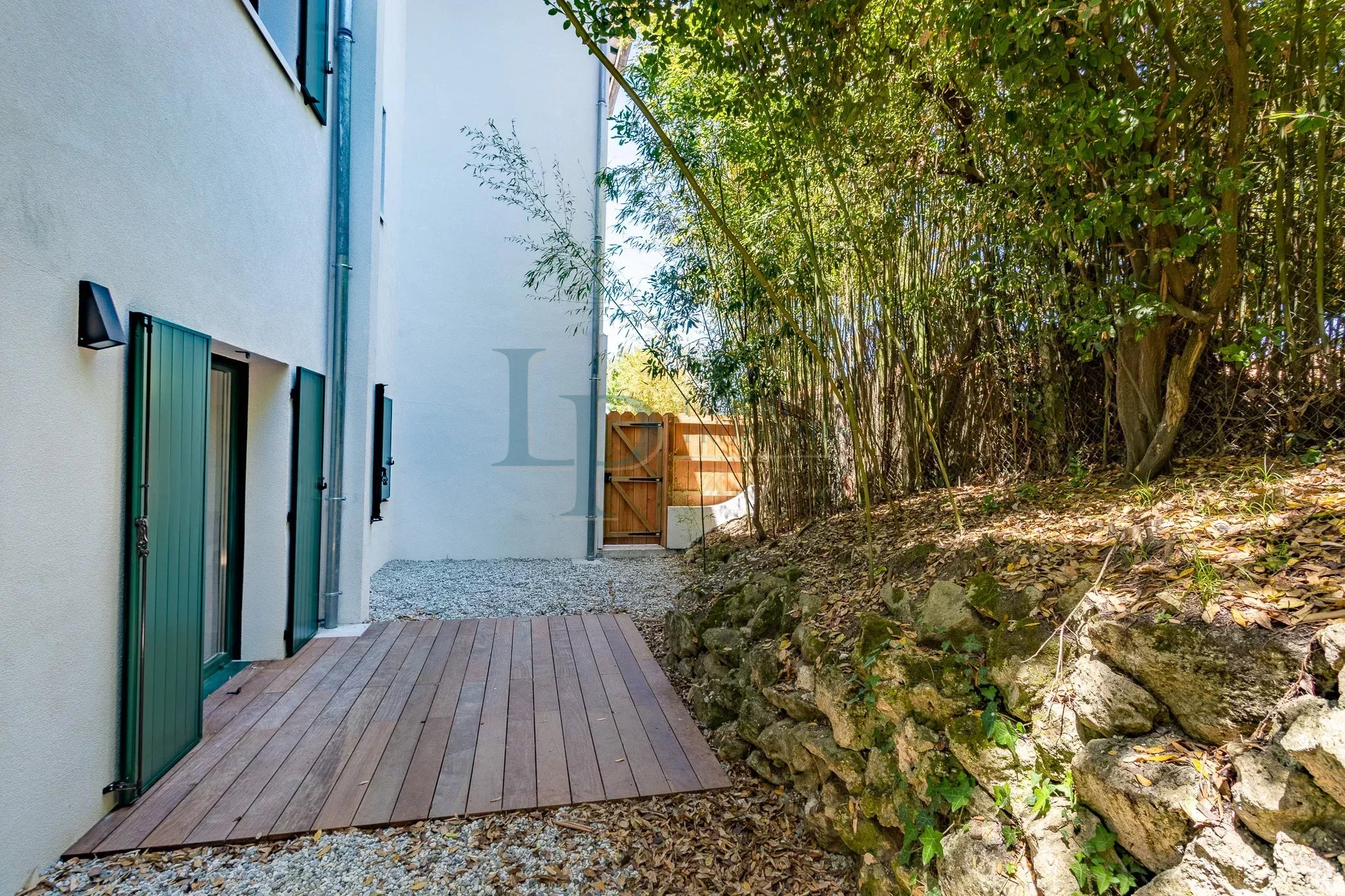 APPARTEMENT 3 PIÈCES MEUBLÉ AVEC TERRASSE DE 91M²– LE PYLA-SUR-MER