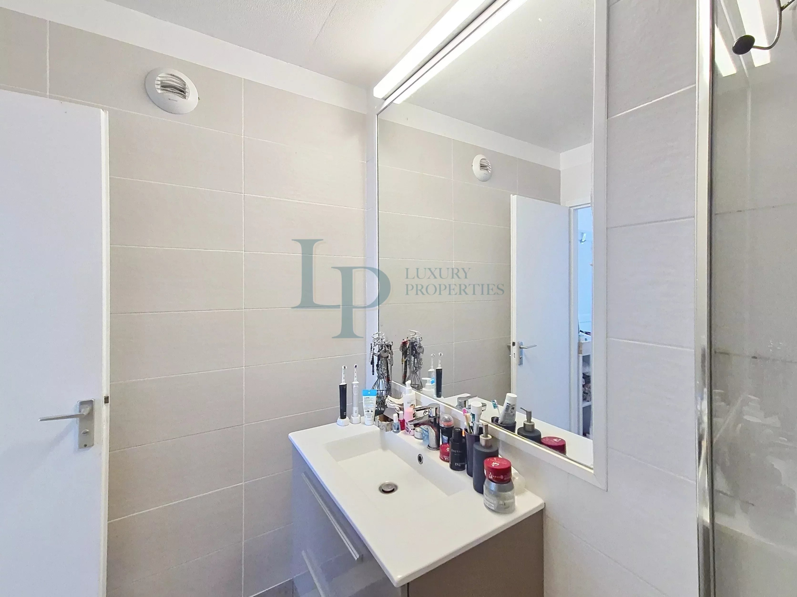 Appartement moderne à Issy-les-Moulineaux