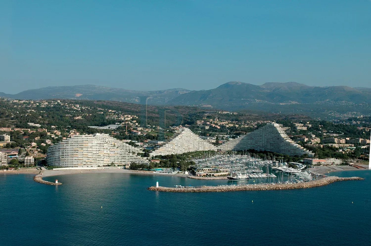 Un Penthouse de collection !