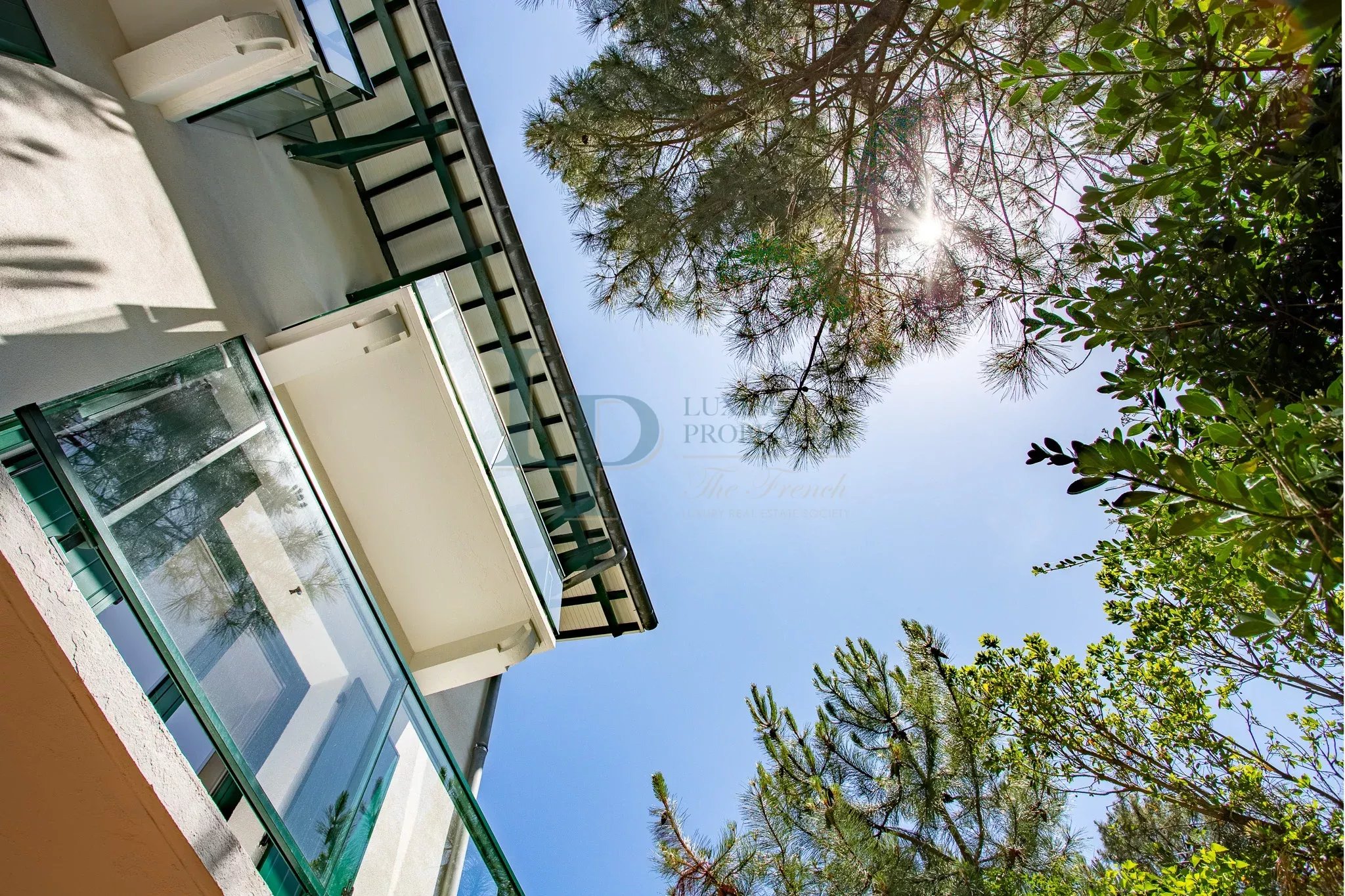 APPARTEMENT 3 PIÈCES MEUBLÉ AVEC TERRASSE DE 91M²– LE PYLA-SUR-MER
