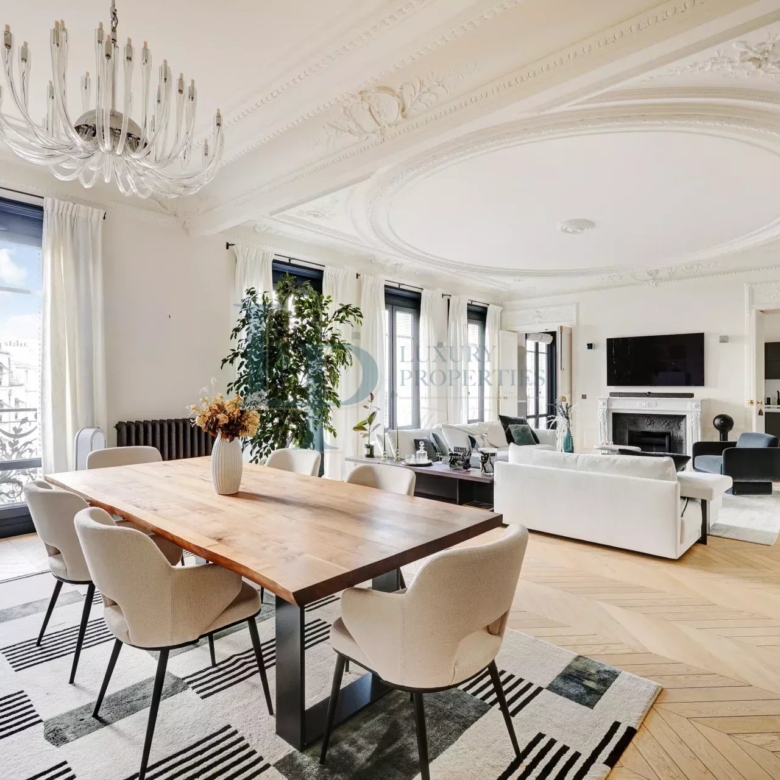 Sublime appartement d’architecte proche de l’Arc de Triomphe