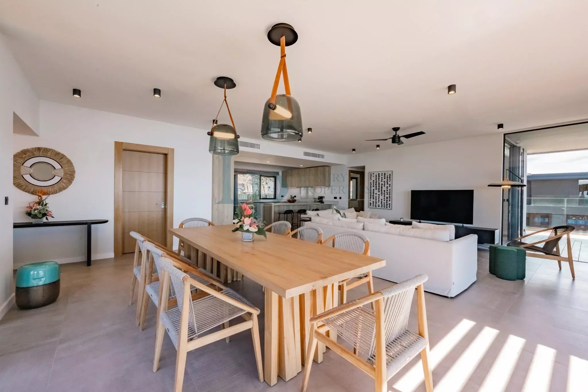 PENTHOUSE 5P EXCLUSIF !