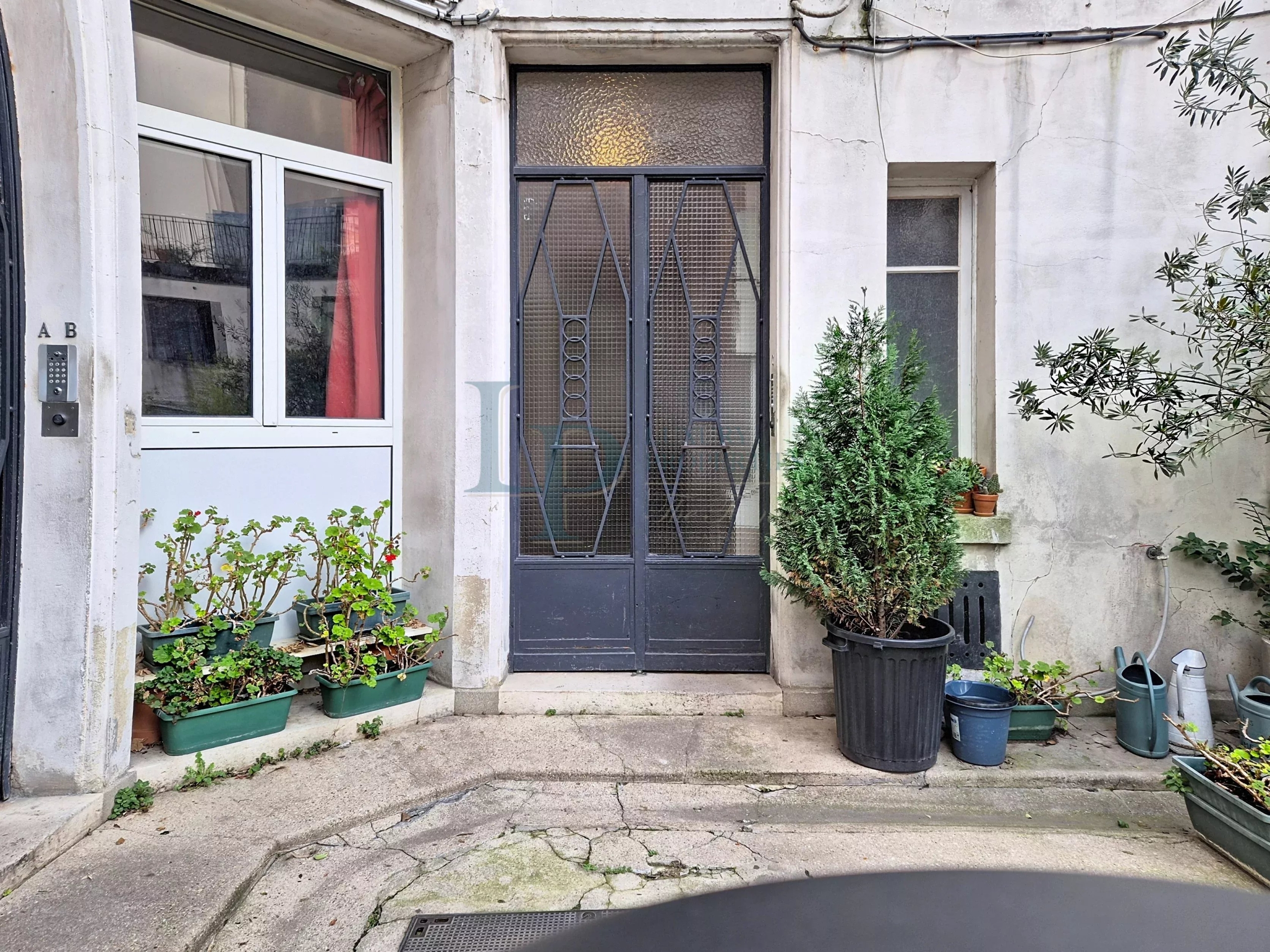 Charmant T2 Paris 19ème avec Digicode sécurisé