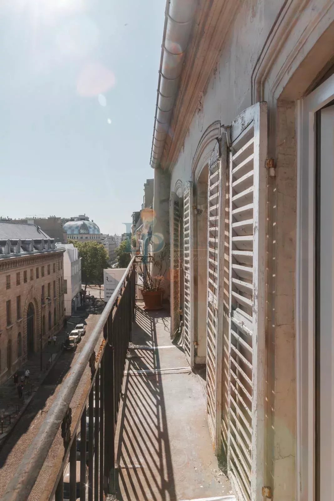 EXCLUSIVITÉ – Studio Paris 8ème rue du Faubourg Saint-Honoré – 28 m2