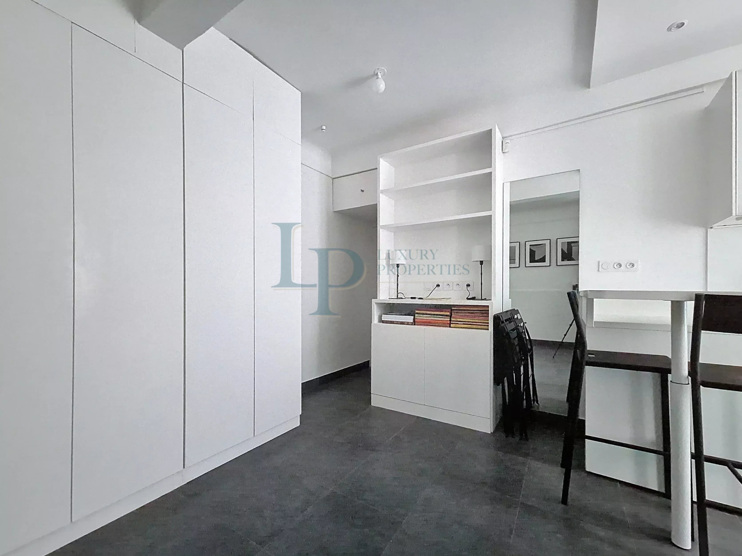 Studio Moderne au Trocadéro, Paris 16ème
