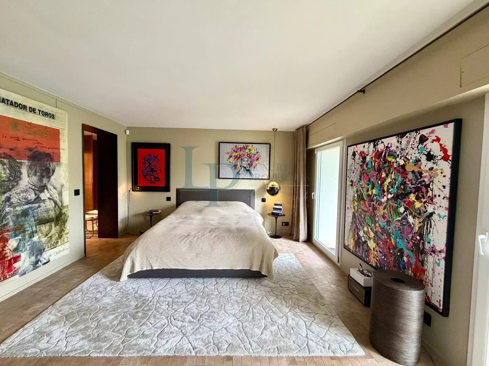 NEUILLY-SUR-SEINE – BORDS DE SEINE – Vue panoramique – Rénovation d’exception – Prestations ultra premium