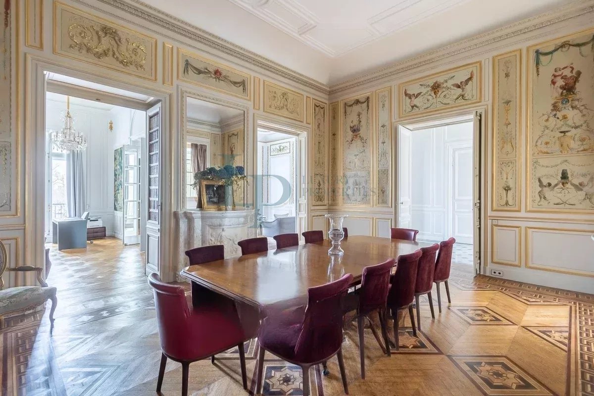Exceptionnel appartement de luxe face au Jardin des Tuileries