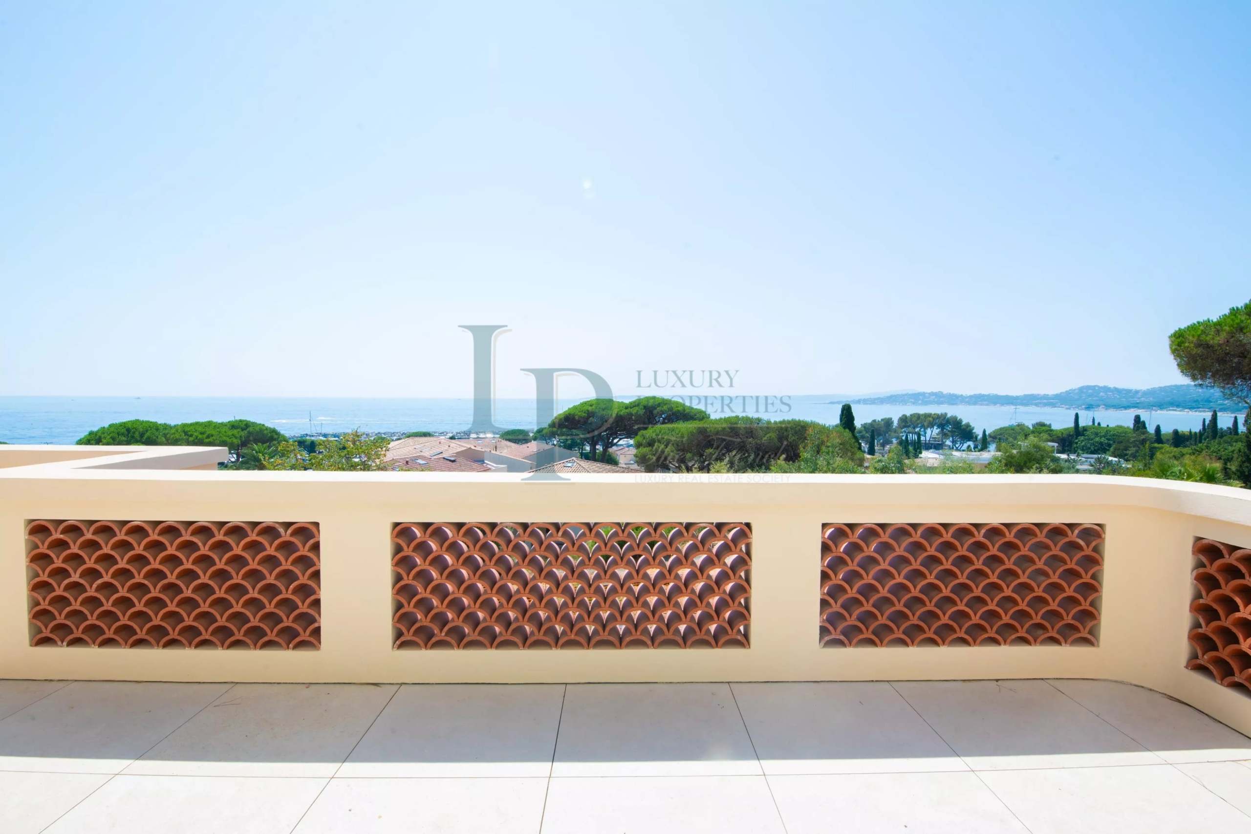 Mas d’exception aux Issambres avec vue mer panoramique