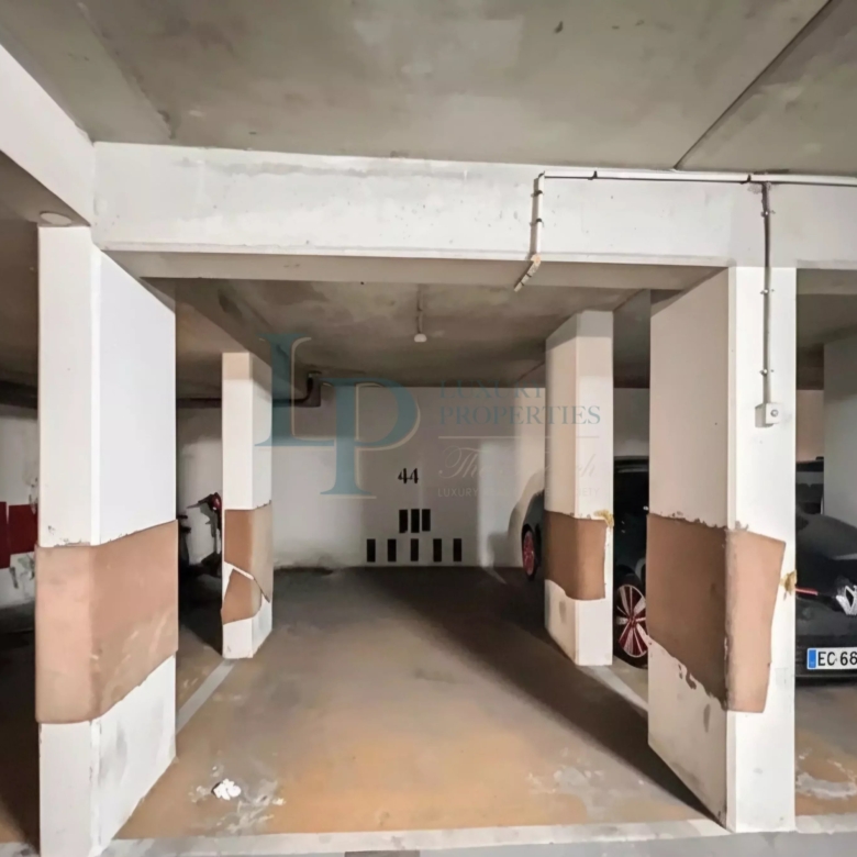 LOCATION EMPLACEMENT DE PARKING – RUE JEAN DE LA FONTAINE PARIS 16EME