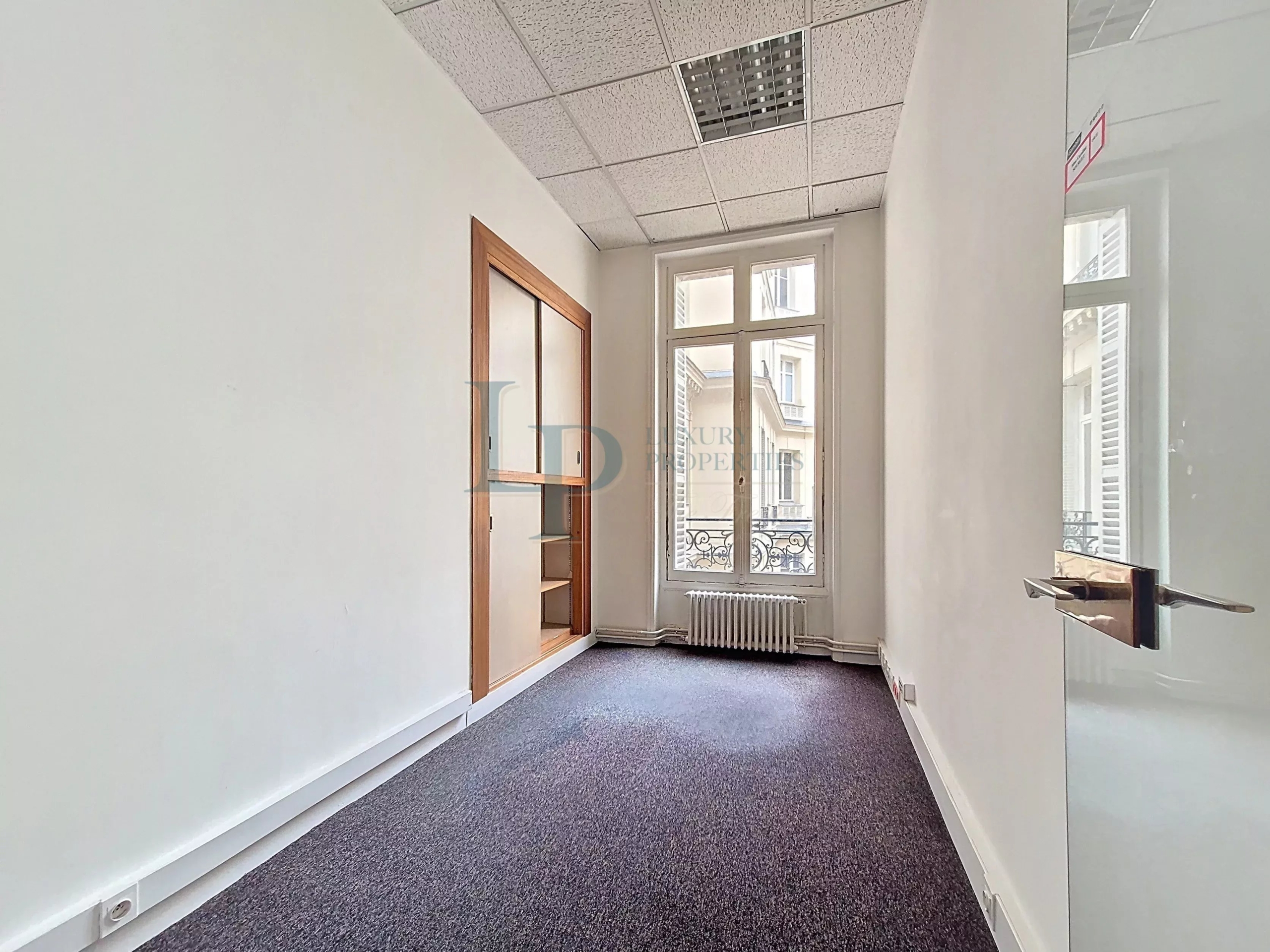 PARIS 8 – PARC MONCEAU / HAUSSMANN – BUREAUX D’ENVIRON 400 M2