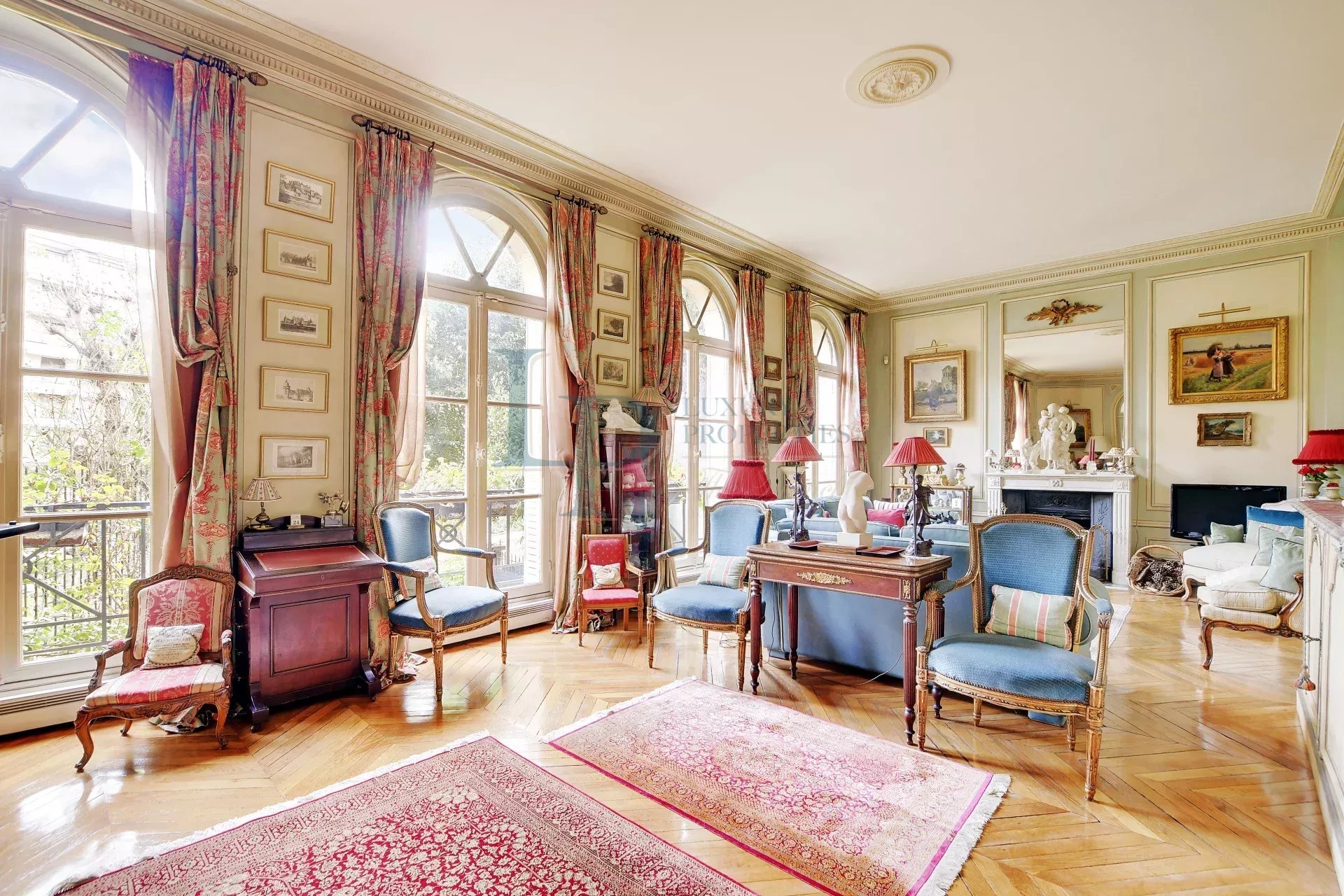HÔTEL PARTICULIER – HAMEAU PRIVÉ – PARIS XVI