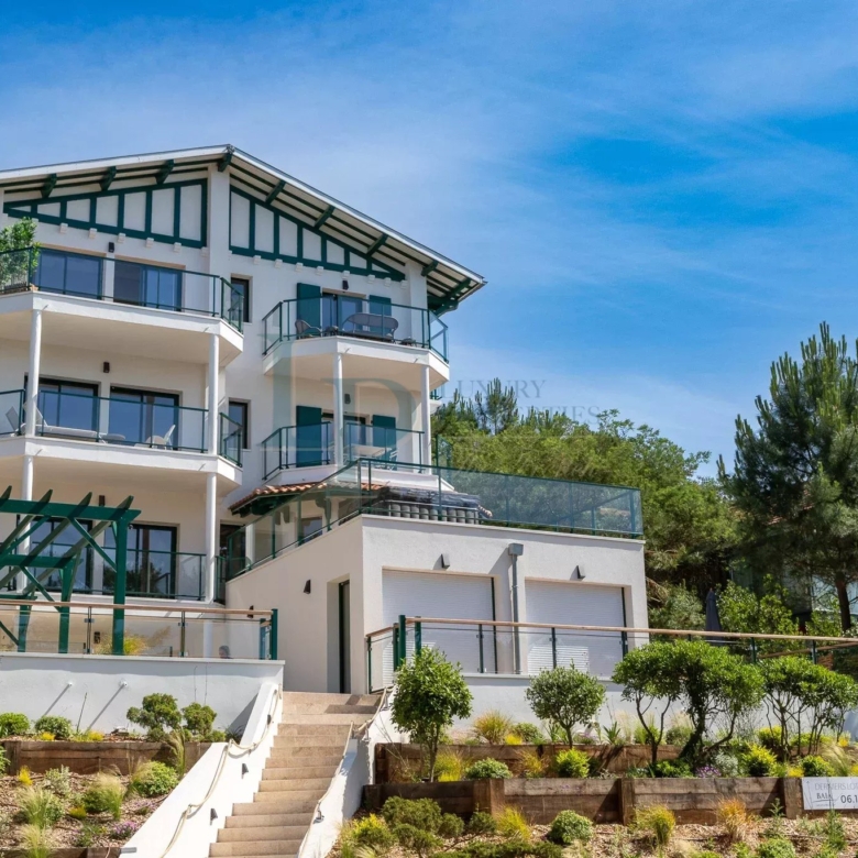 APPARTEMENT 3 PIÈCES MEUBLÉ AVEC TERRASSE DE 91M²– LE PYLA-SUR-MER