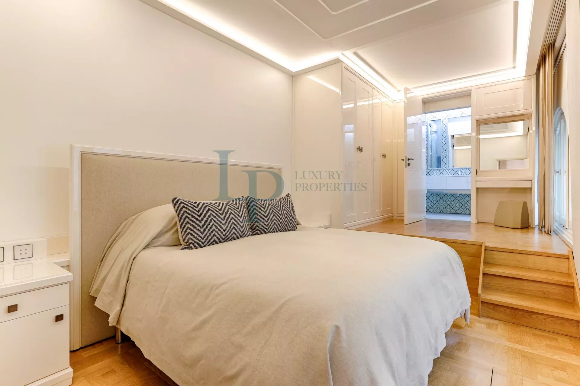 Exceptionnel appartement de luxe face au Jardin des Tuileries