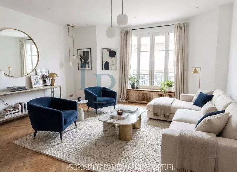 Paris XVI – Appartement 3 pièces entièrement rénové – Proche de toutes les commodités – Deux caves