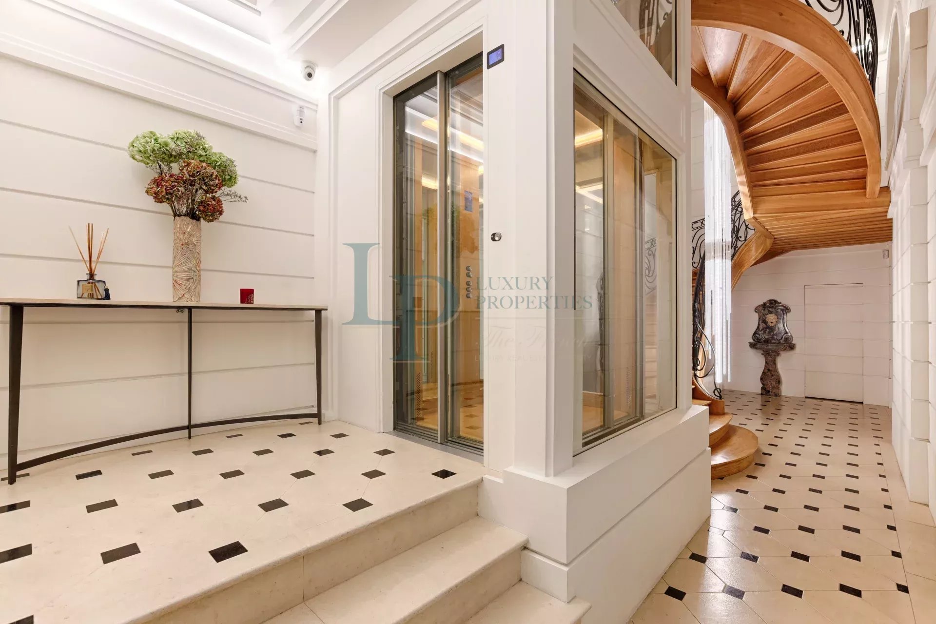 Exceptionnel appartement de luxe face au Jardin des Tuileries