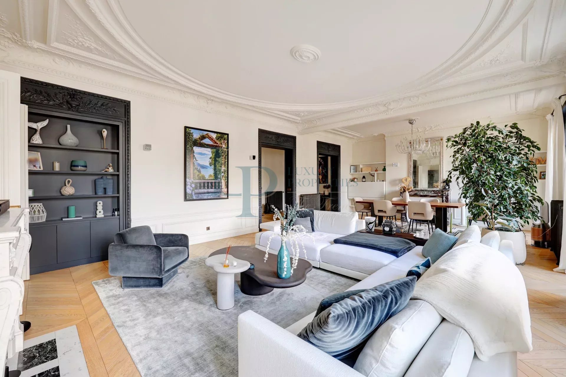 Sublime appartement d’architecte proche de l’Arc de Triomphe