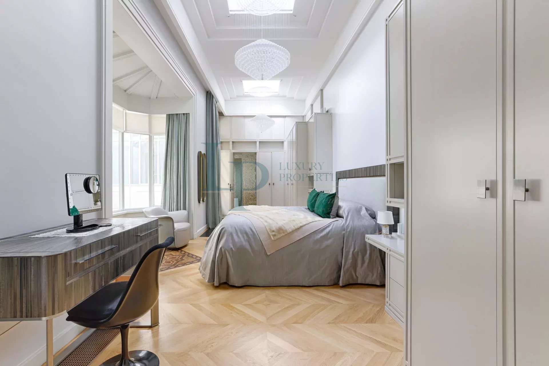 Exceptionnel appartement de luxe face au Jardin des Tuileries
