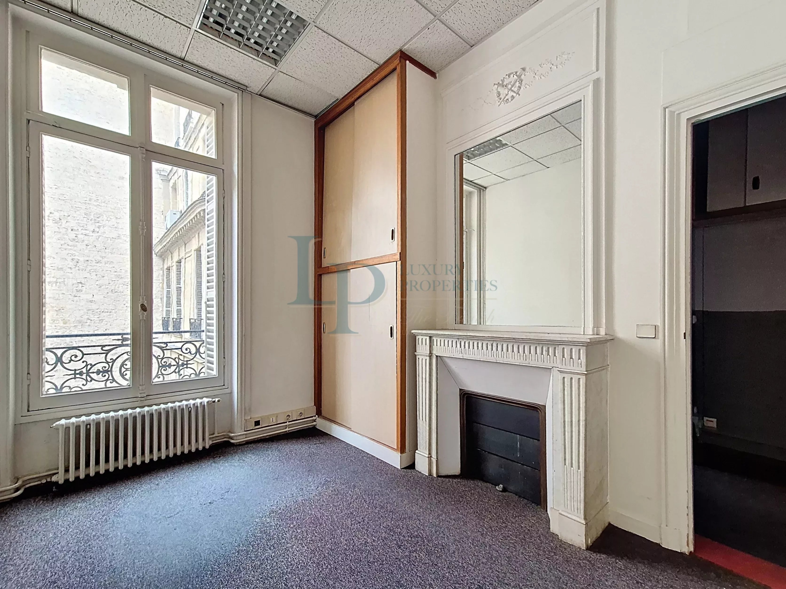PARIS 8 – PARC MONCEAU / HAUSSMANN – BUREAUX D’ENVIRON 400 M2