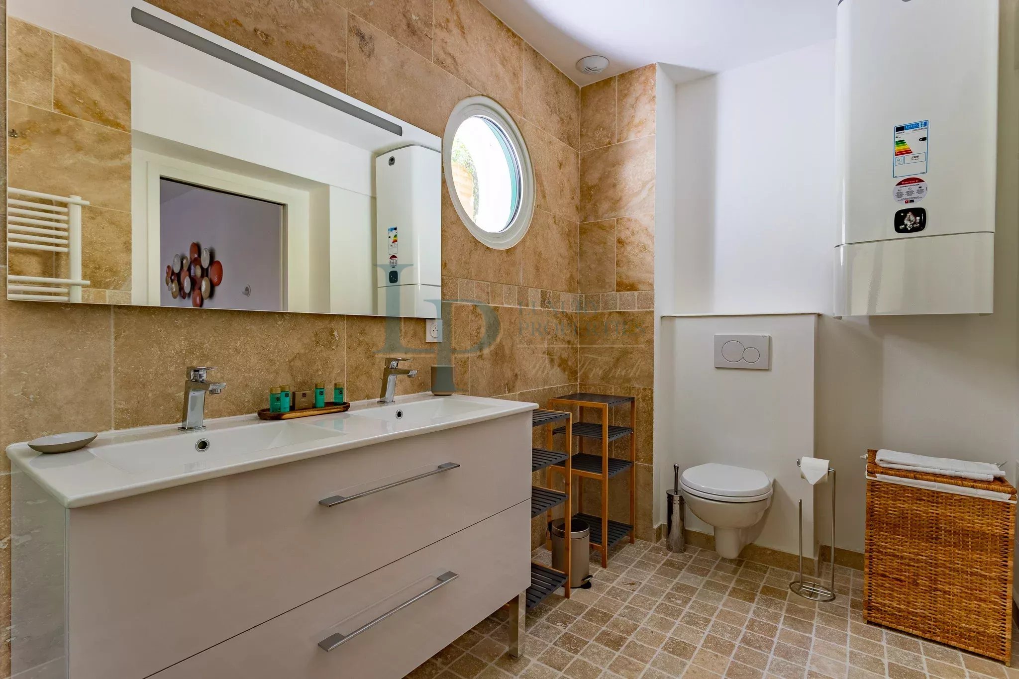 APPARTEMENT 3 PIÈCES MEUBLÉ AVEC TERRASSE DE 91M²– LE PYLA-SUR-MER