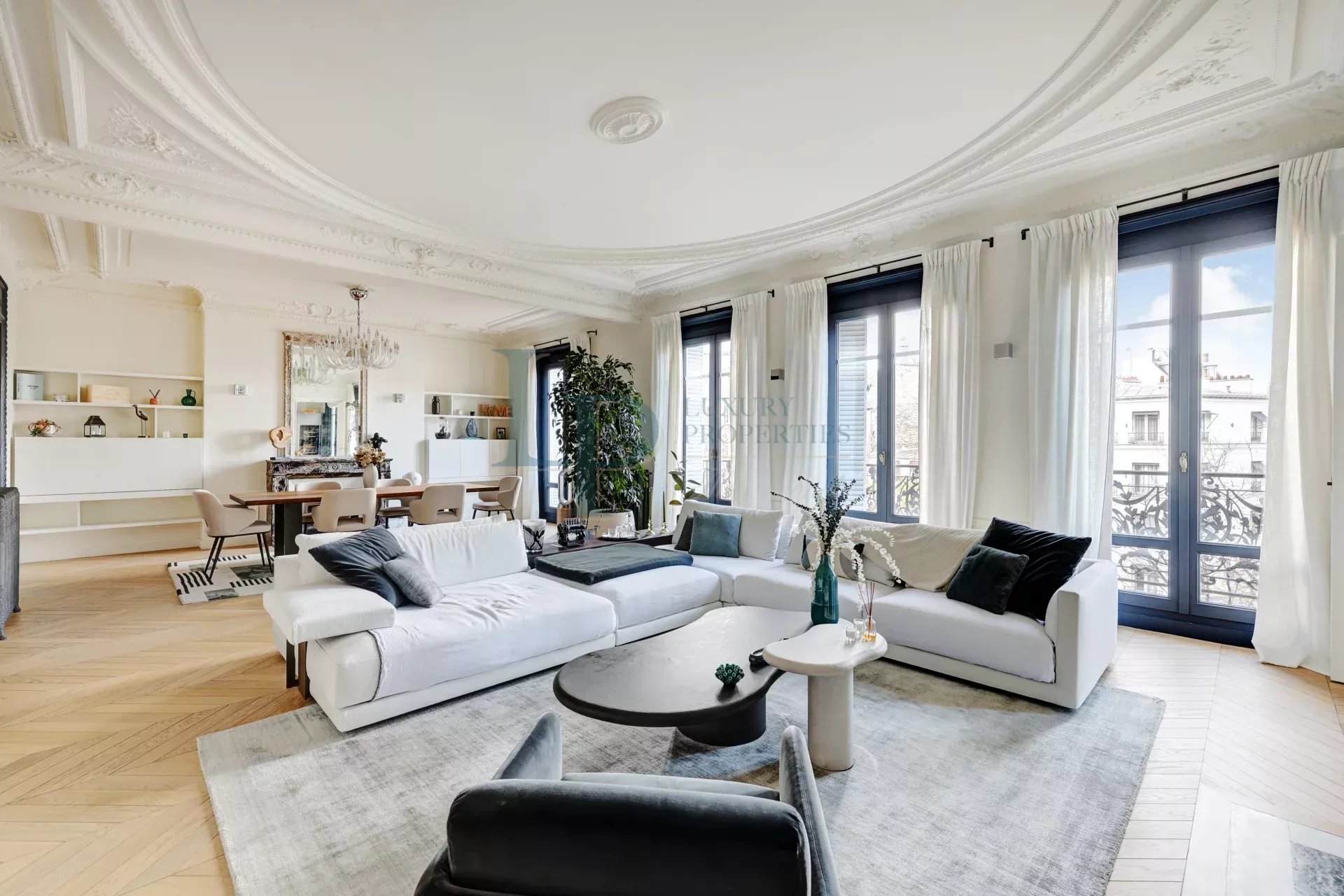 Sublime appartement d’architecte proche de l’Arc de Triomphe