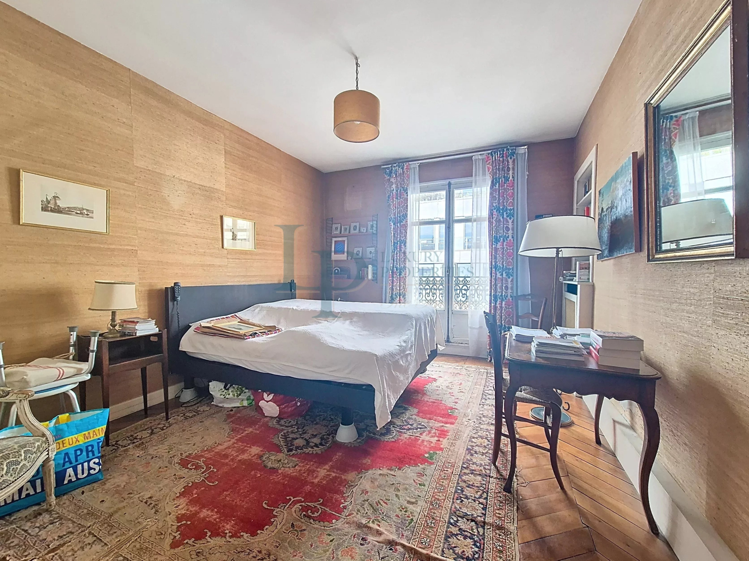 Appartement d’Exception à Plaine-Monceau