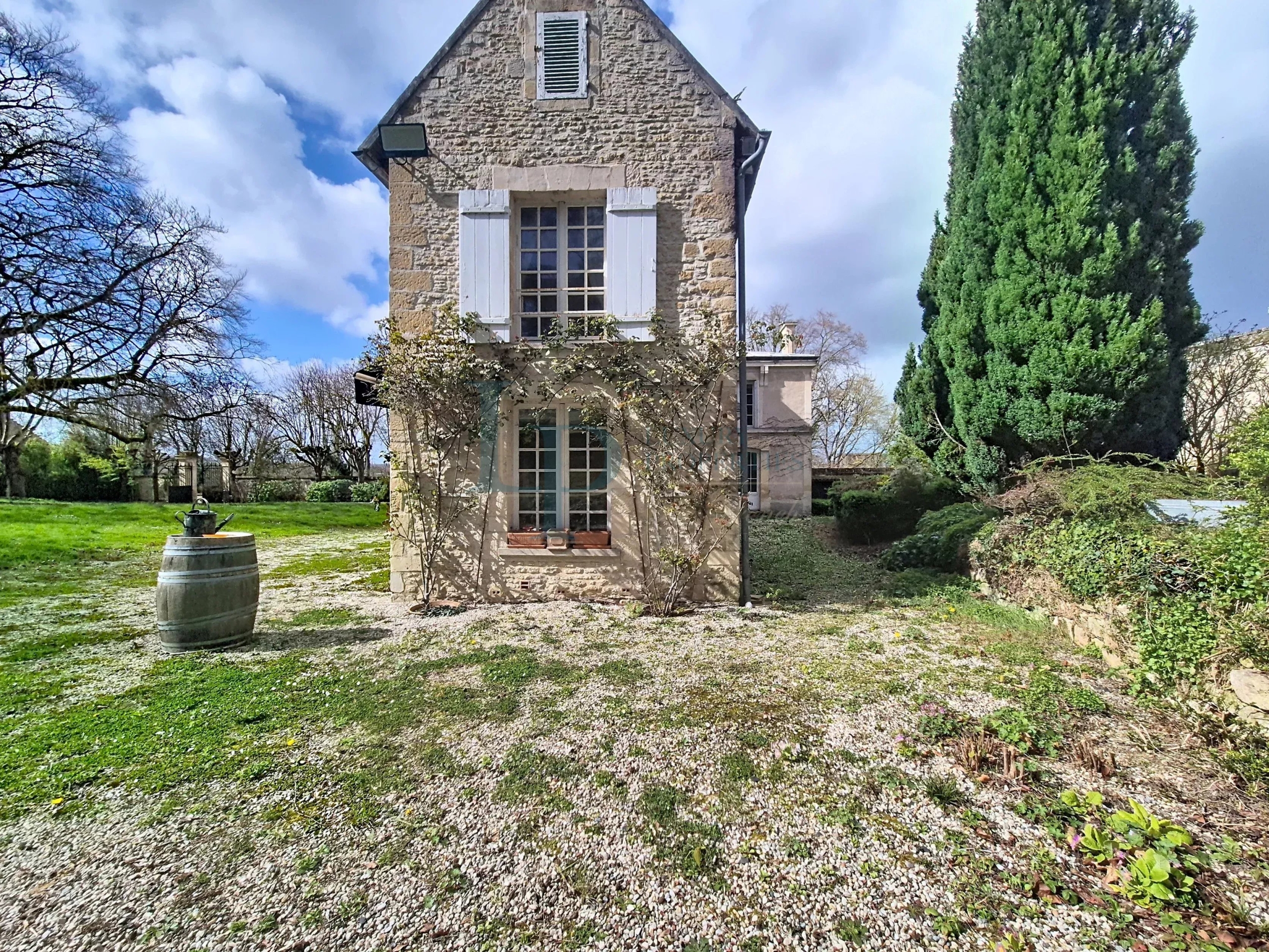 SPLENDIDE MAISON DE MAITRE DANS LE CALVADOS