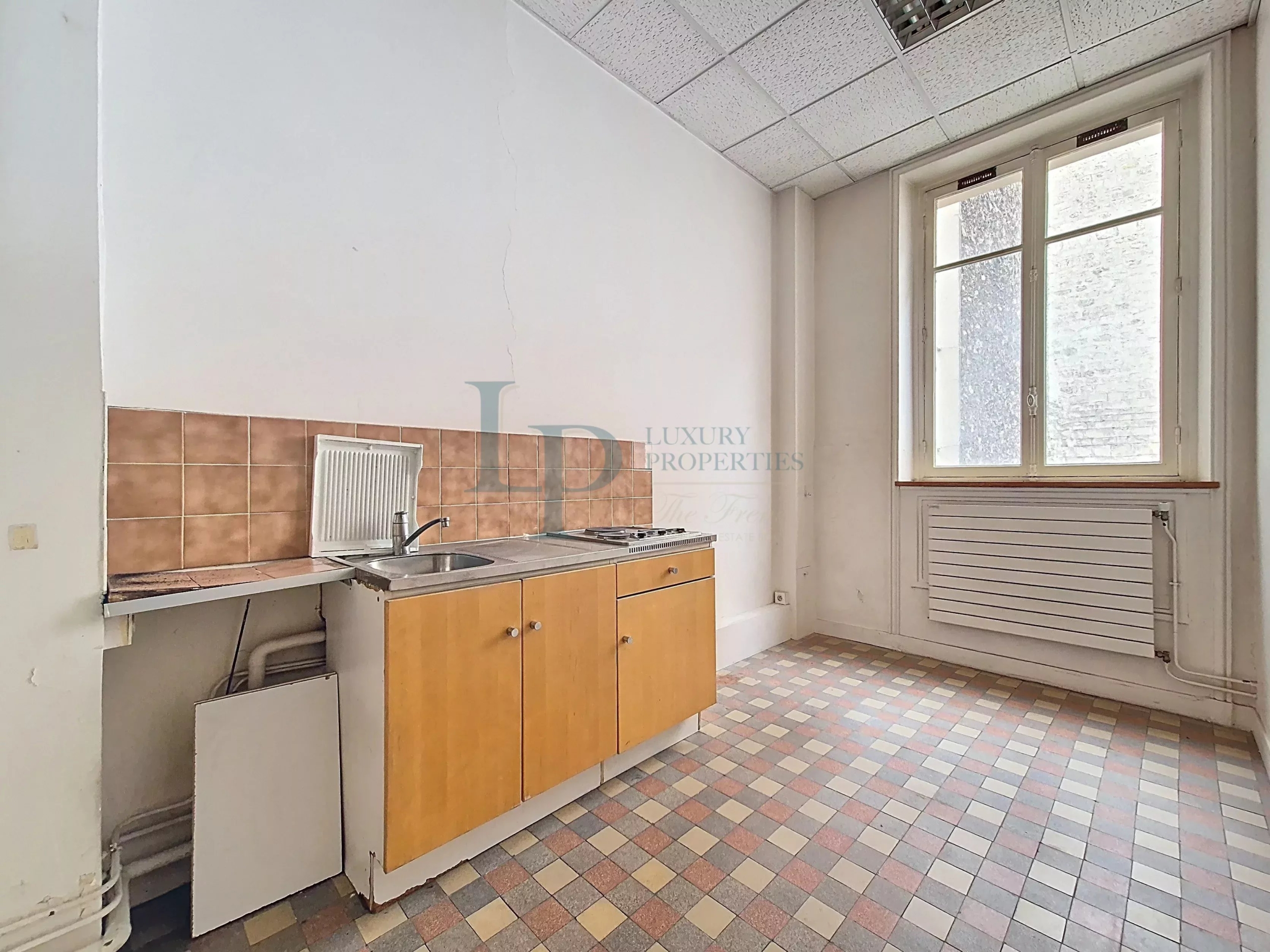 PARIS 8 – PARC MONCEAU / HAUSSMANN – BUREAUX D’ENVIRON 400 M2