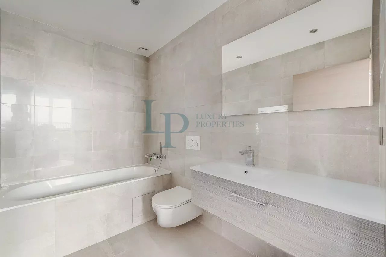 Spacieux appartement de prestige à Paris 8