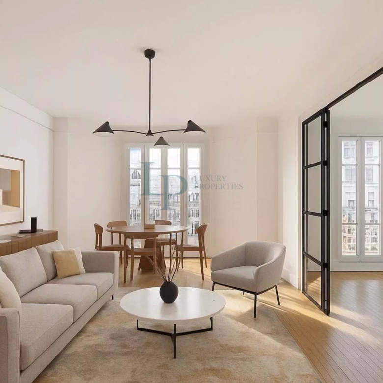 Exclusivité – Appartement 3 pièces – Étage élevé – Ascenseur – Climatisé – Lumineux – Cave