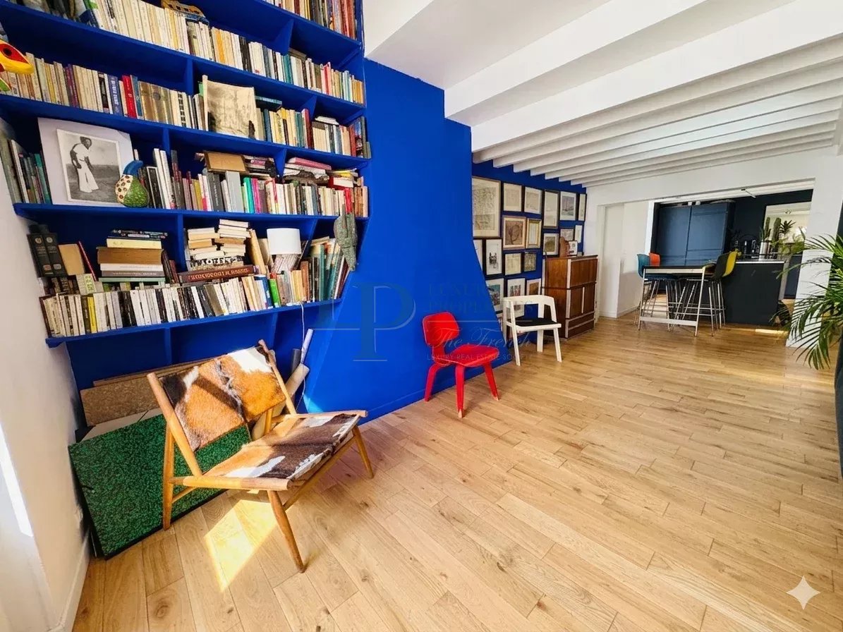 Paris VI/Rue de Sèvres – Duplex d’exception – Dernier étage