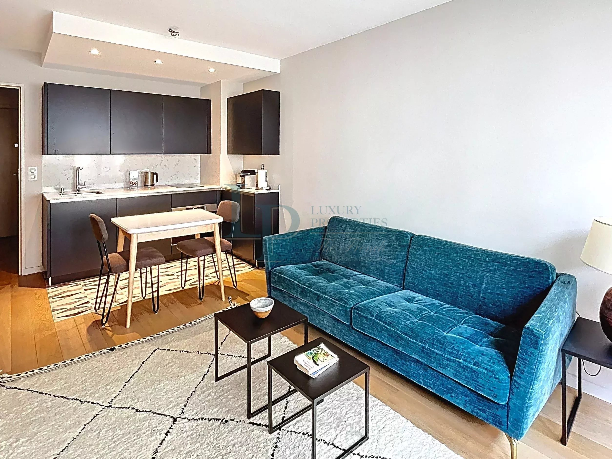 STUDIO RÉNOVÉ PARIS 17 – TERNES, PEREIRE, LAUGIER