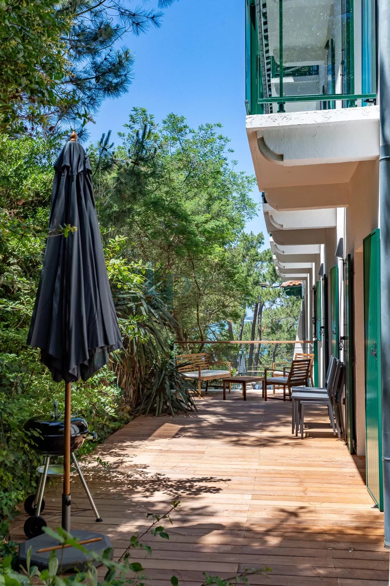 APPARTEMENT 3 PIÈCES MEUBLÉ AVEC TERRASSE DE 91M²– LE PYLA-SUR-MER