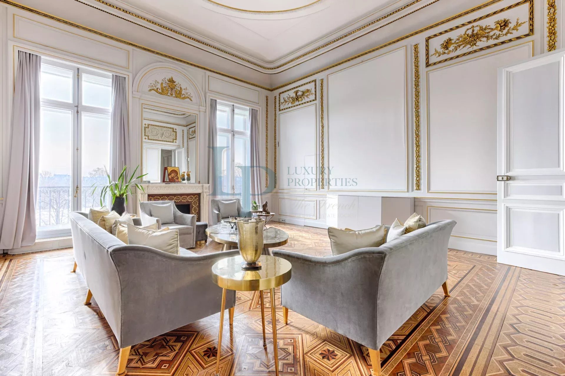 Exceptionnel appartement de luxe face au Jardin des Tuileries