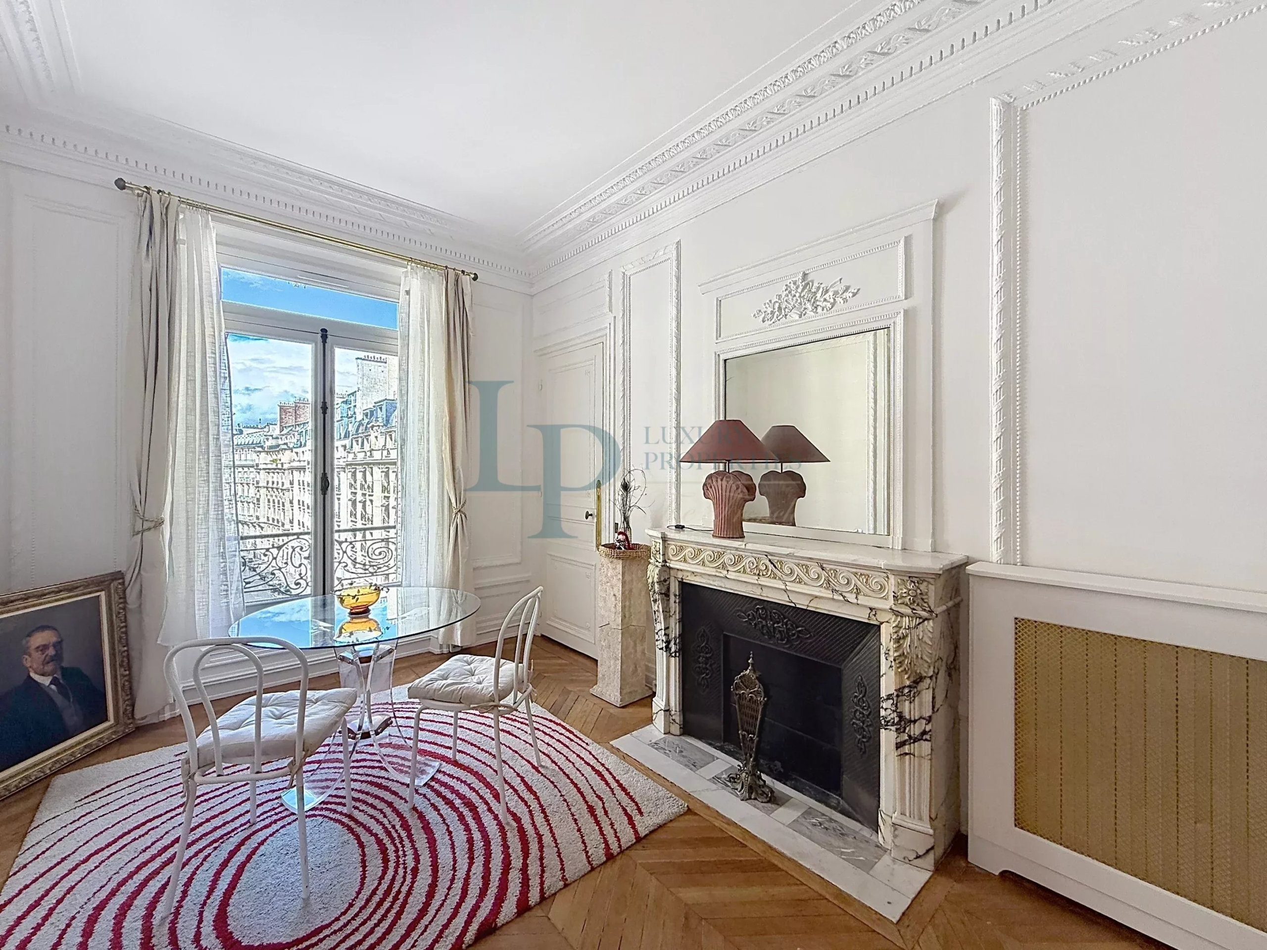 EXCLUSIVITÉ – PARIS VIII – APPARTEMENT 6 PIÈCES – 3/4 CHAMBRES –