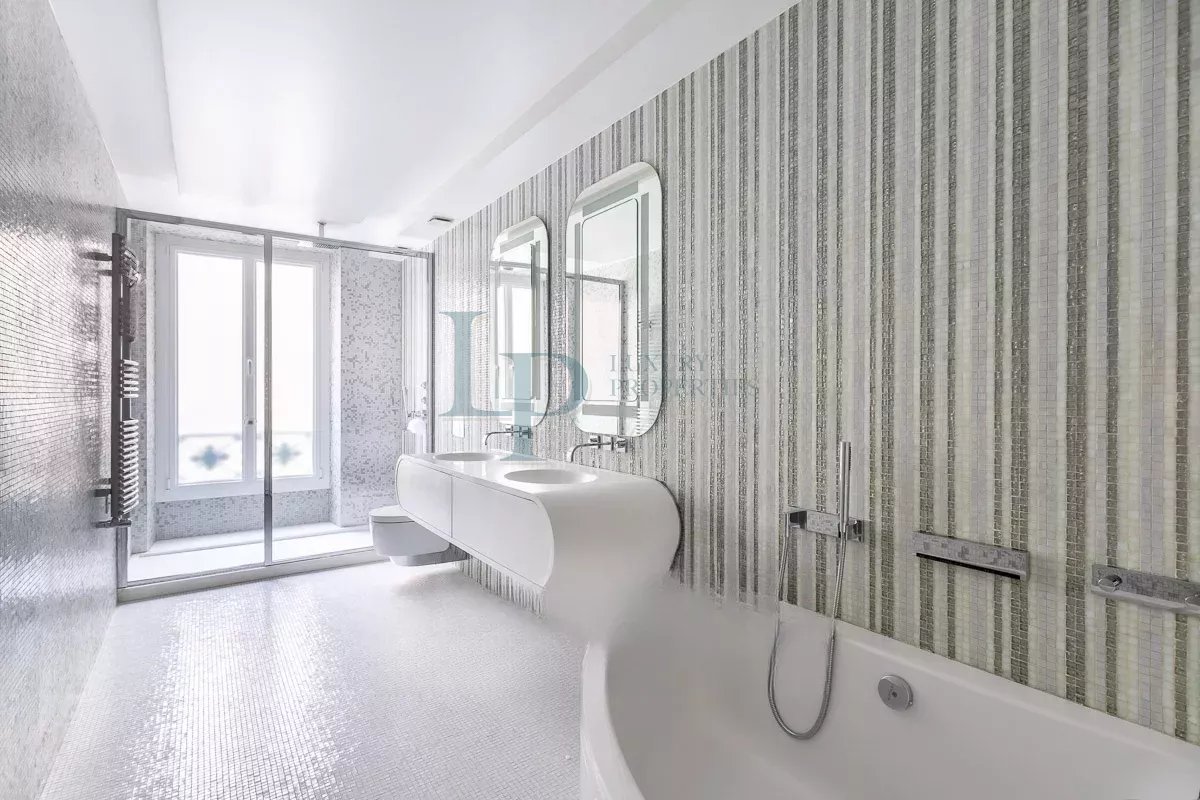 Exceptionnel appartement de luxe face au Jardin des Tuileries