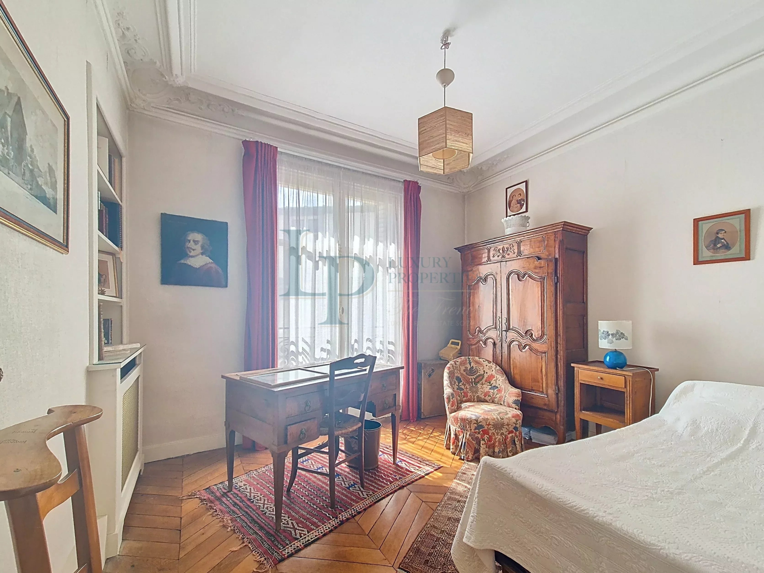 Appartement d’Exception à Plaine-Monceau