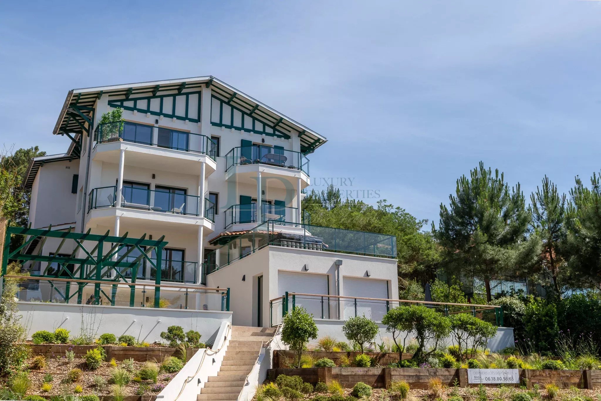 APPARTEMENT 3 PIÈCES MEUBLÉ AVEC BALCON – LE PYLA-SUR-MER