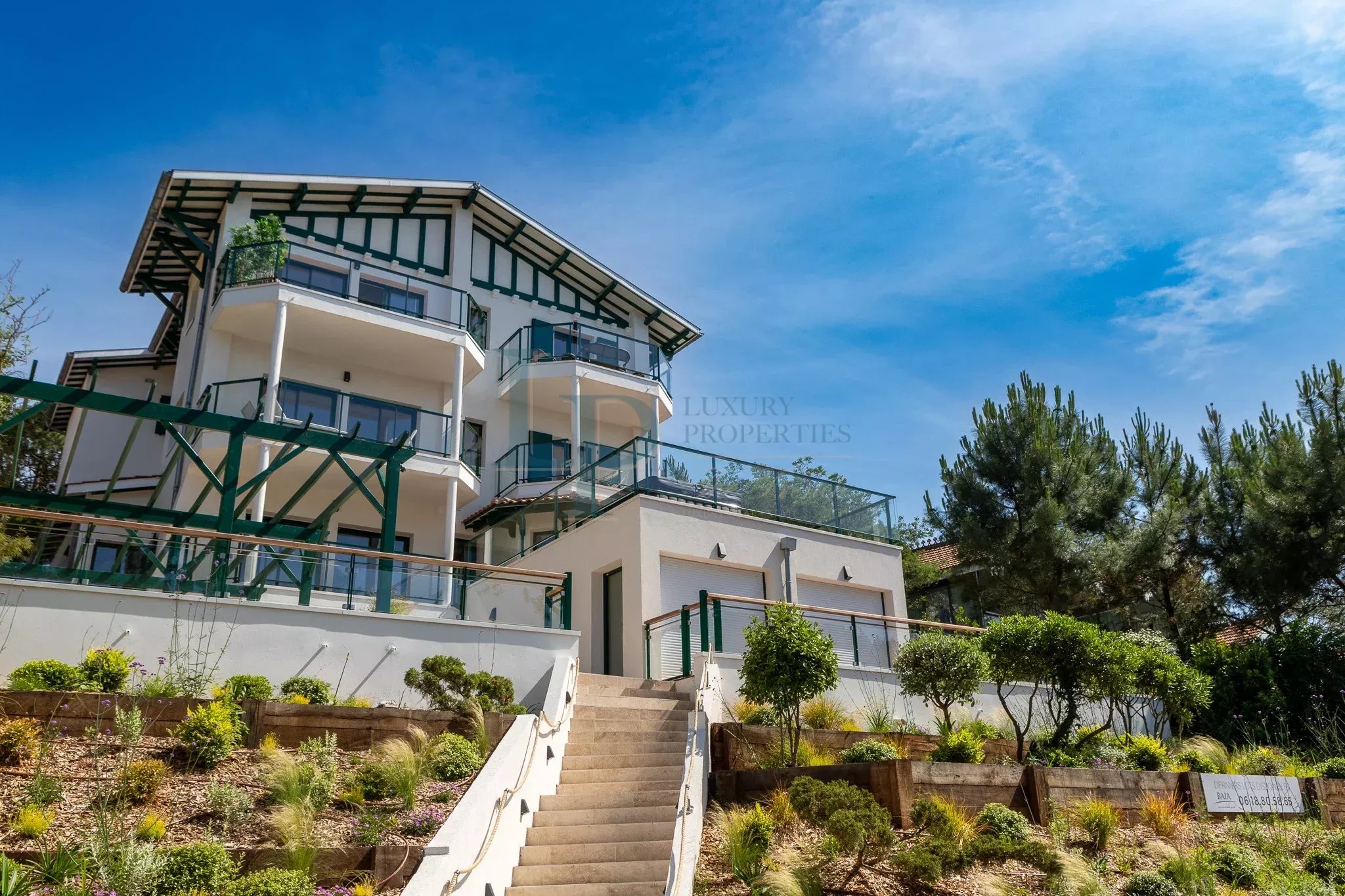 APPARTEMENT 3 PIÈCES MEUBLÉ AVEC TERRASSE DE 91M²– LE PYLA-SUR-MER