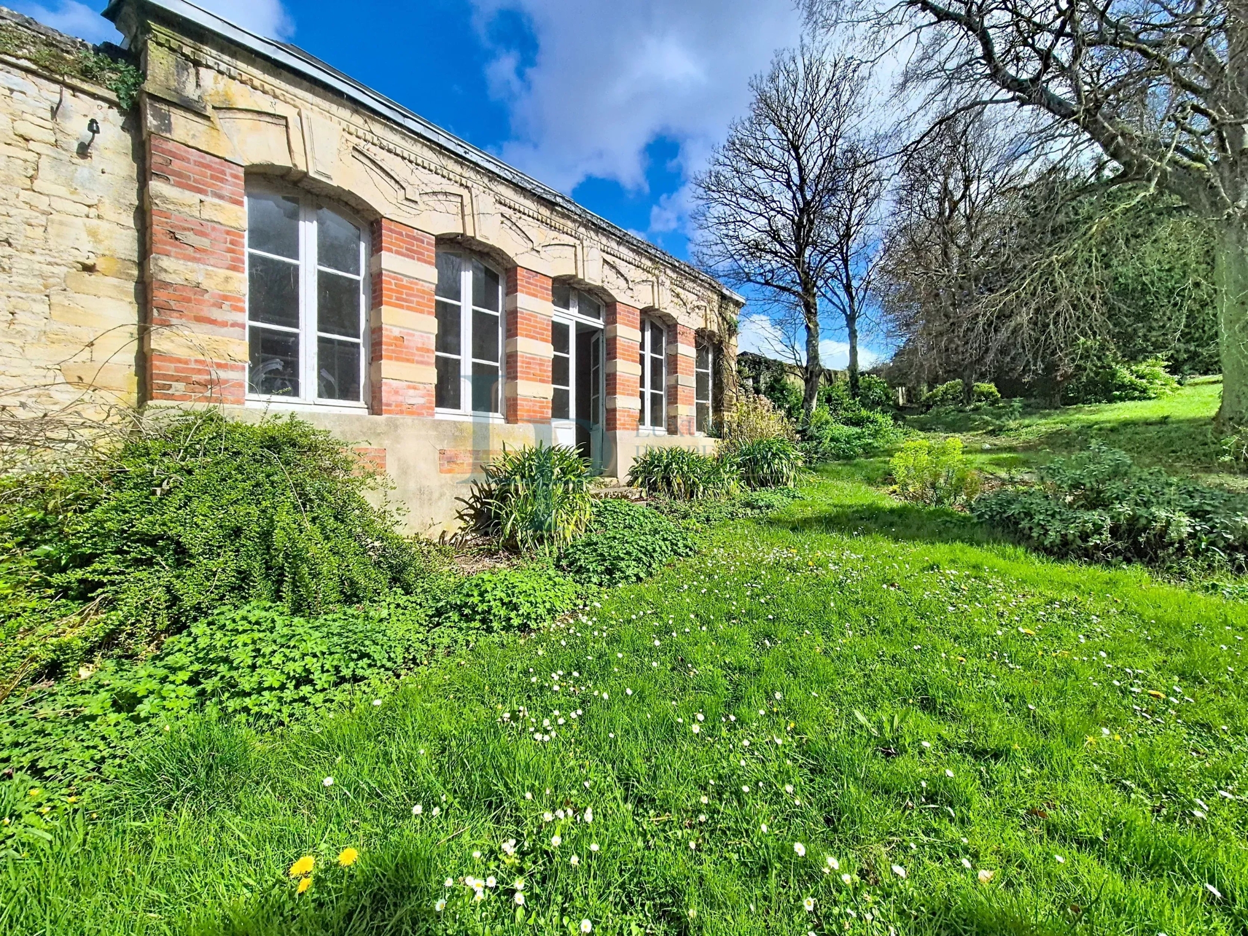 SPLENDIDE MAISON DE MAITRE DANS LE CALVADOS
