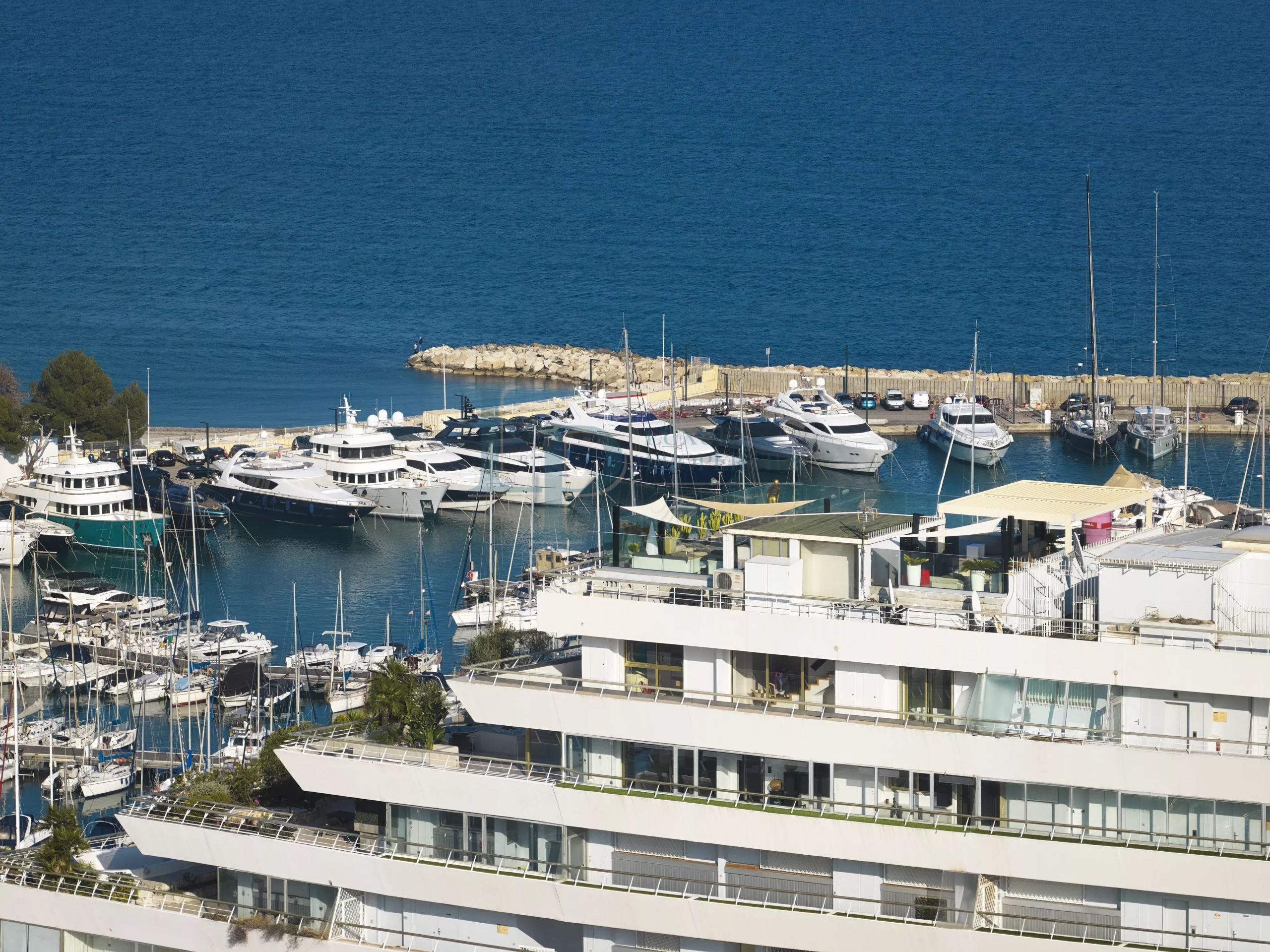 Un Penthouse de collection !