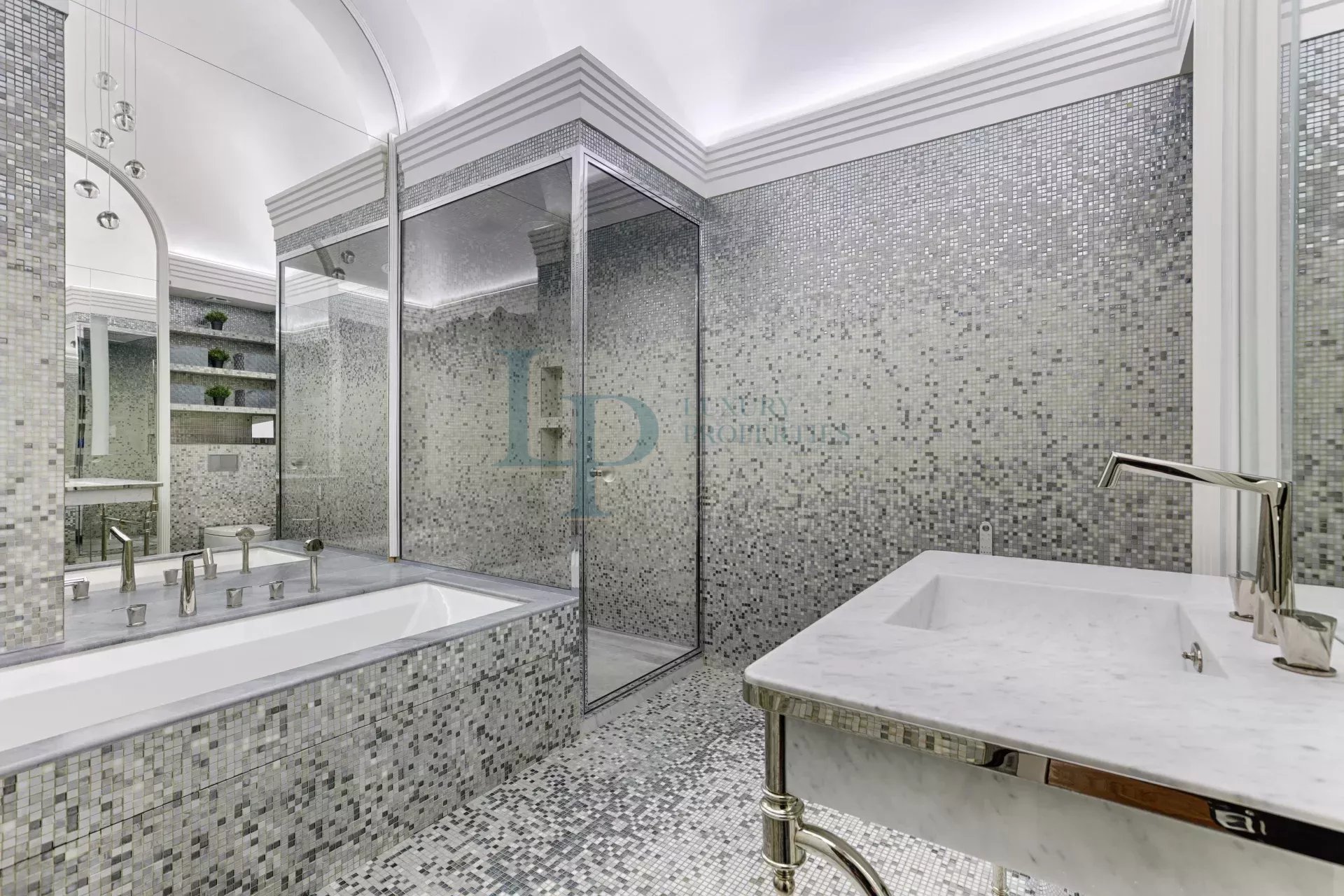 Exceptionnel appartement de luxe face au Jardin des Tuileries