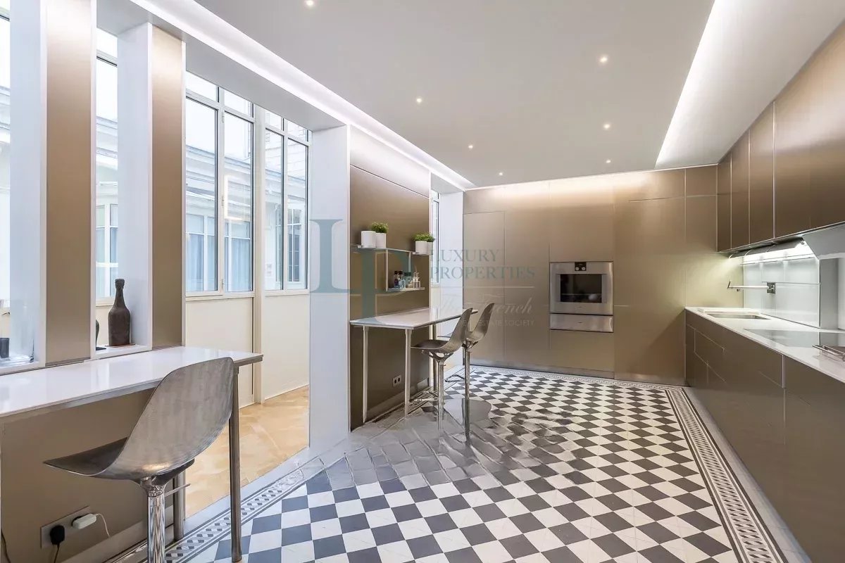 Exceptionnel appartement de luxe face au Jardin des Tuileries
