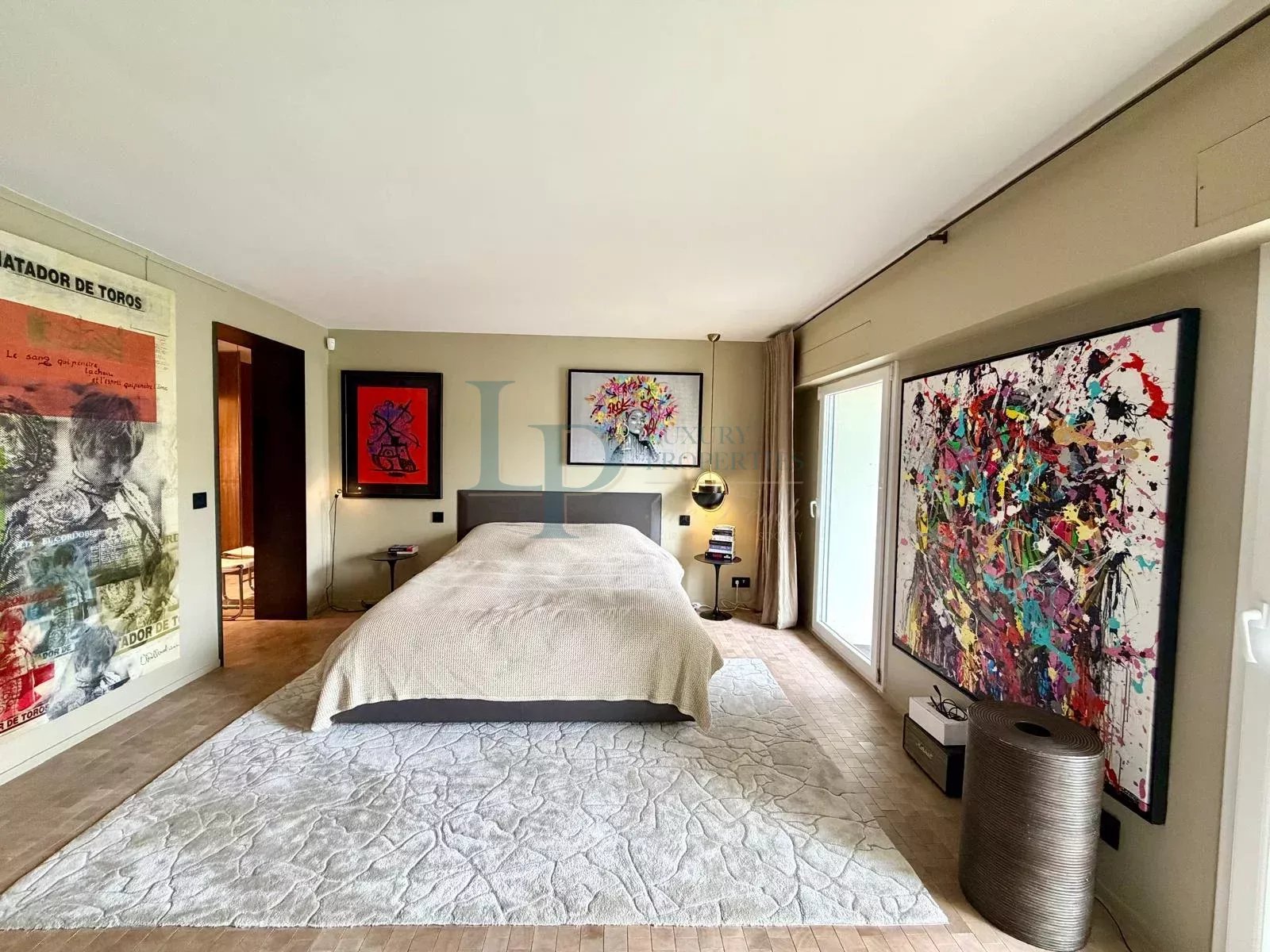 NEUILLY-SUR-SEINE – BORDS DE SEINE – Vue panoramique – Rénovation d’exception – Prestations ultra premium