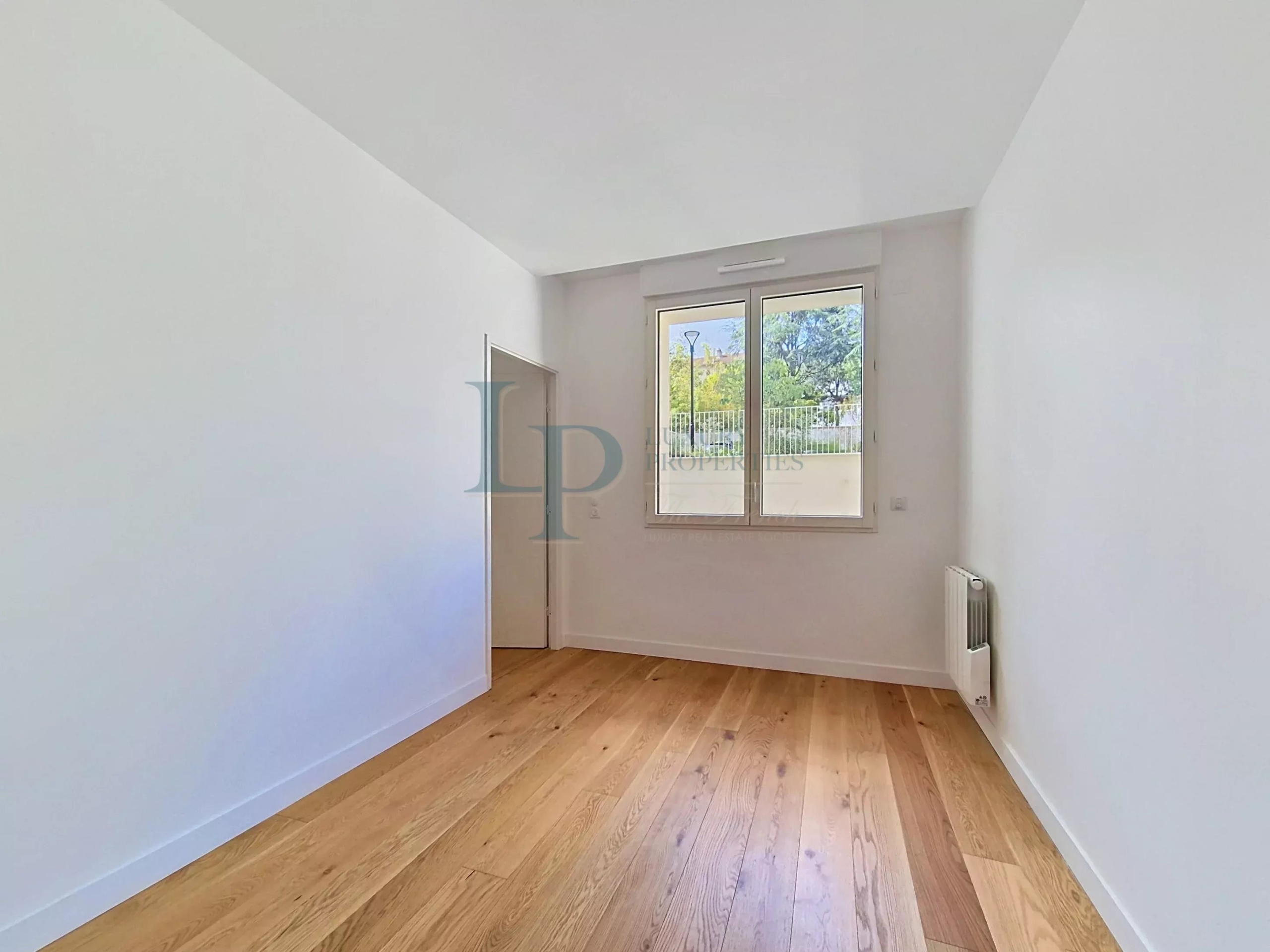 RÉSIDENCE CARRÉ DES ARTS · ISSY-LES-MOULINEAUX – Appartement de 3 pièces d’exception